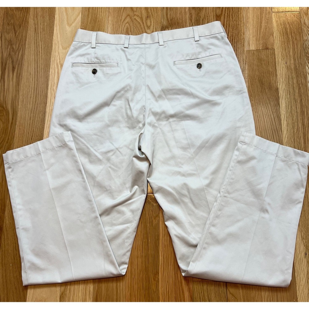 Brooks Brothers Mens Light Weight Advantage Chino Clark  Sand 36x32 - Picture 2 of 9